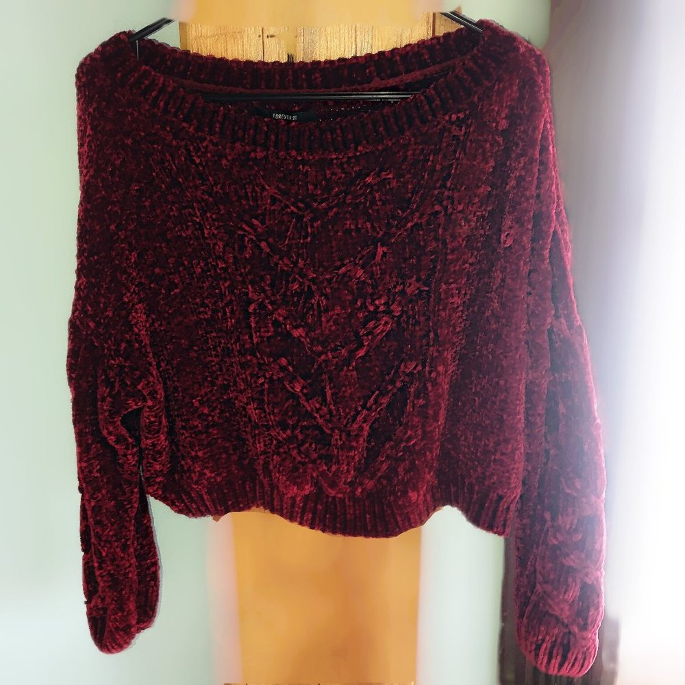 Forever 21 - Red Velvet Knit Cropped Sweater - M